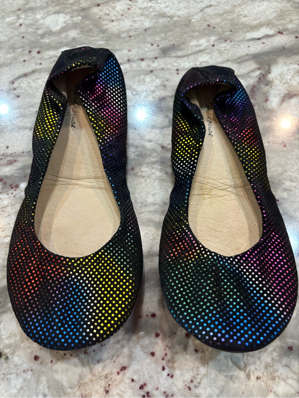 Rainbow dot The Storehouse flats- like new - size 8